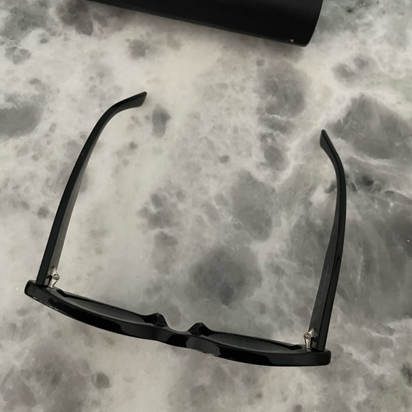 Balenciaga sunglasses - Picture 5 of 9